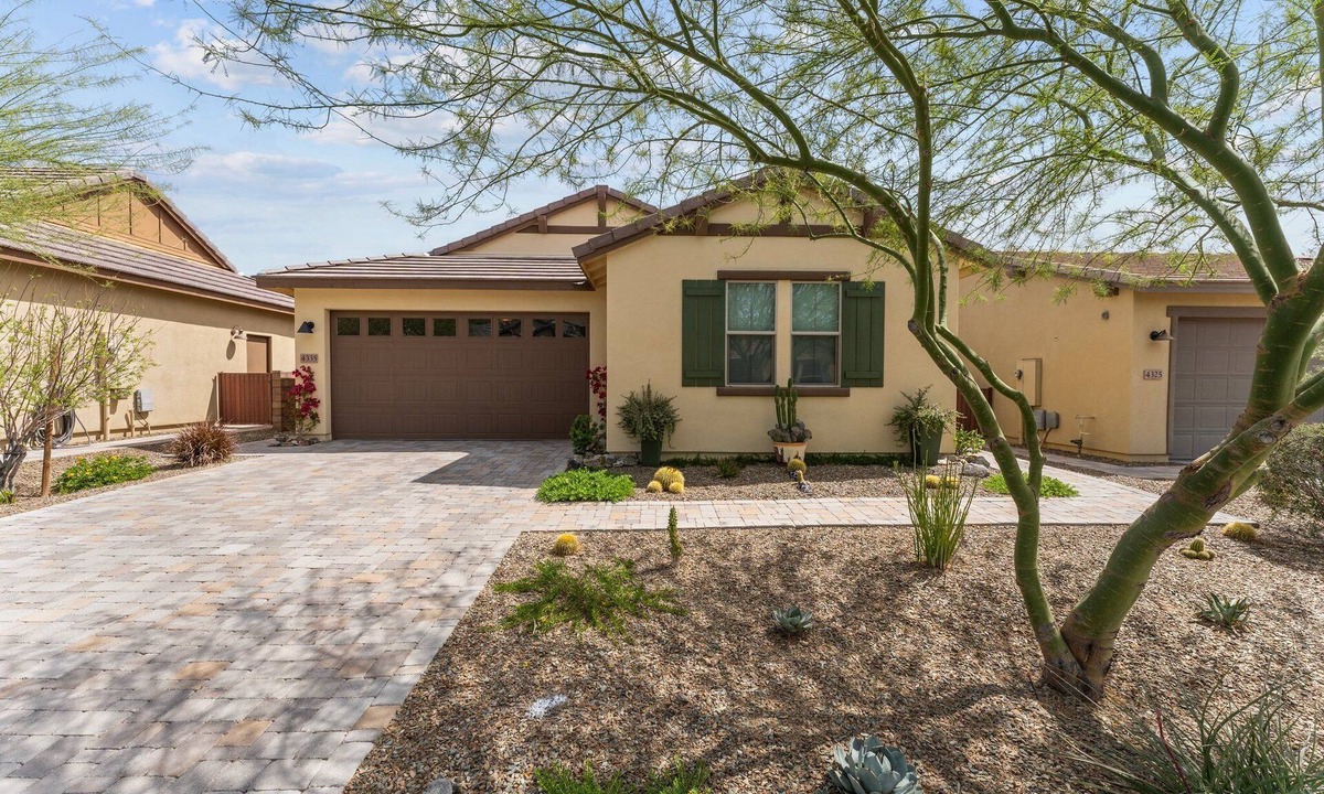 Wickenburg House | Cutter lane,golf,pool,the ranch,patio,bbq
