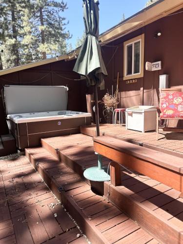 Sierra Tract House | CYH0822 - Pinter Pines Retreat home
