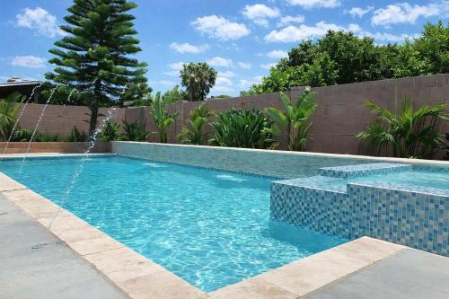 Southwest Anaheim House | Cypress Villa Disneyland 8 Bedroom 4Bath Pool Game