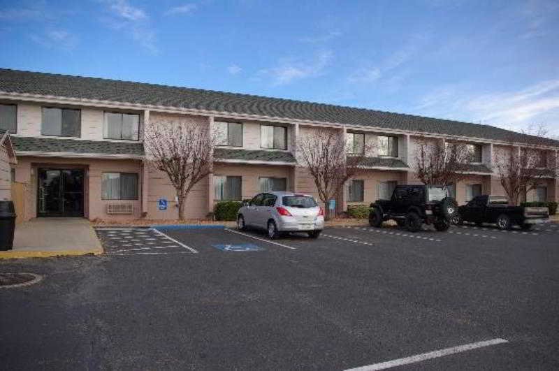Kanab Hotel | Days Inn & Suites by Wyndham Kanab