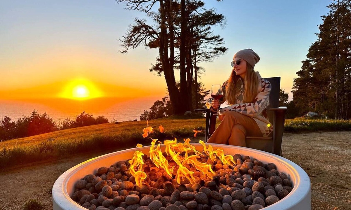 Cazadero Cabin | Driftwood Lodge ~ 5 BR/7 Bath ~ 30-acre Private Estate ~ Ocean ~ Forest ~ Events
