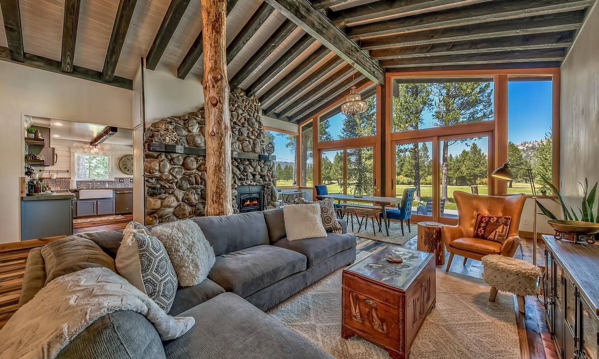 South Lake Tahoe House | Duckhook at Tahoe on Lake Tahoe Golf Course