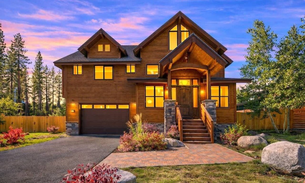 Mountain View Estates Cabin | EchoView Lodge: Hot Tub, Pet Friendly, Game Room