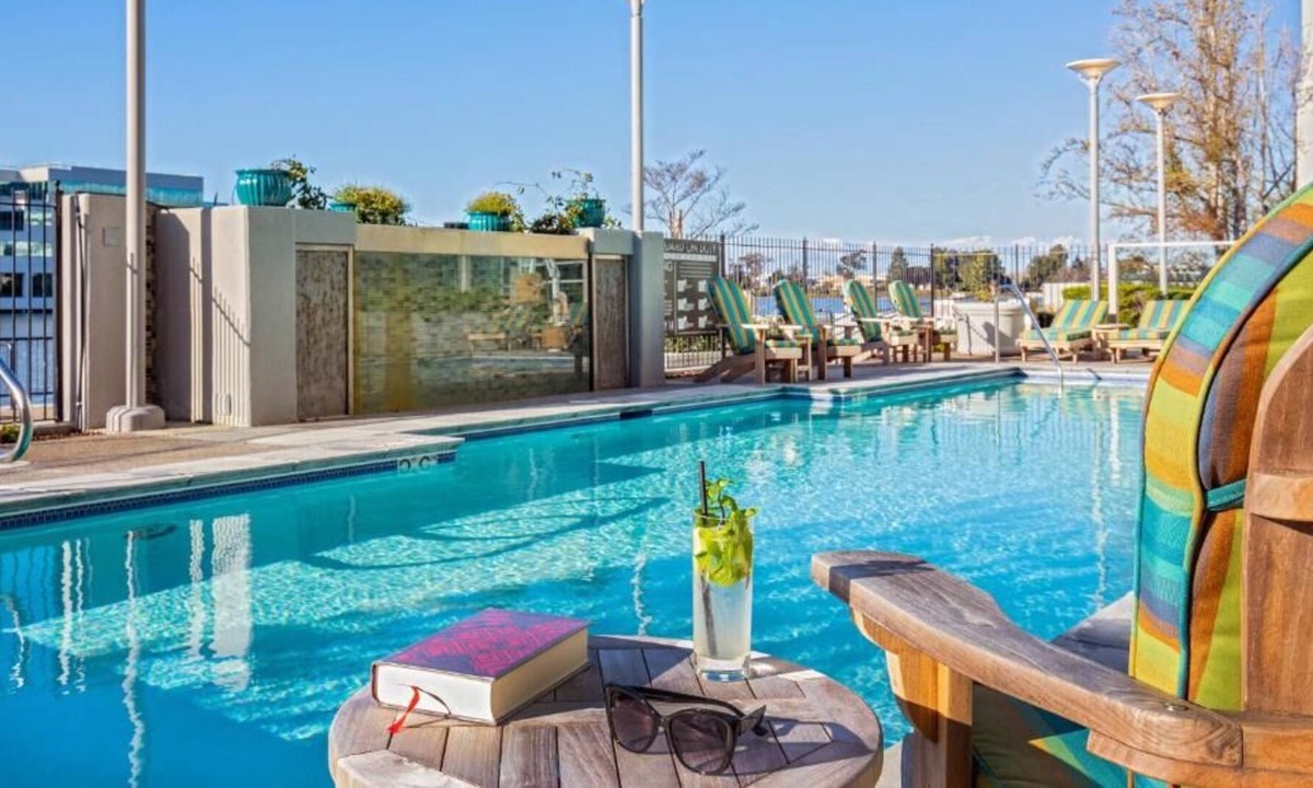 Redwood Shores House | Enjoy a Hassle-Free Stay! Four Units, Waterfront Lagoon View, Outdoor Pool!