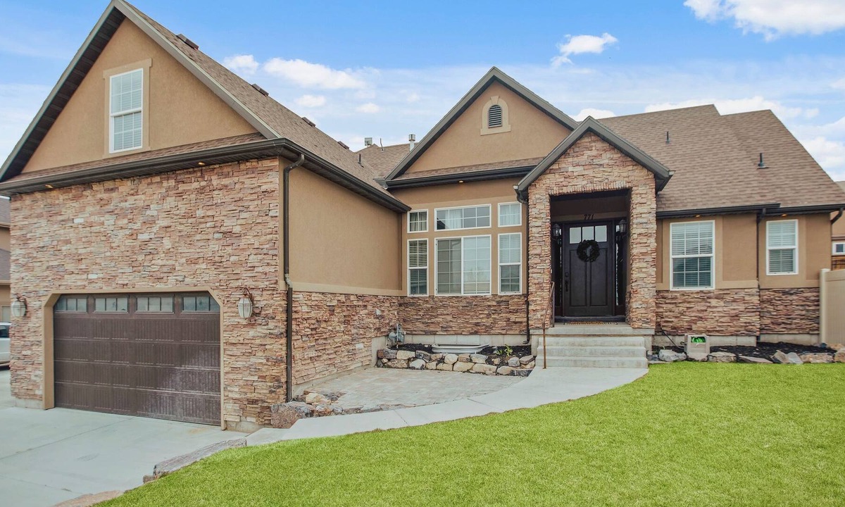 Snowbird House | Entertainment dream Large Home with 7 bedrooms sleeps 20+