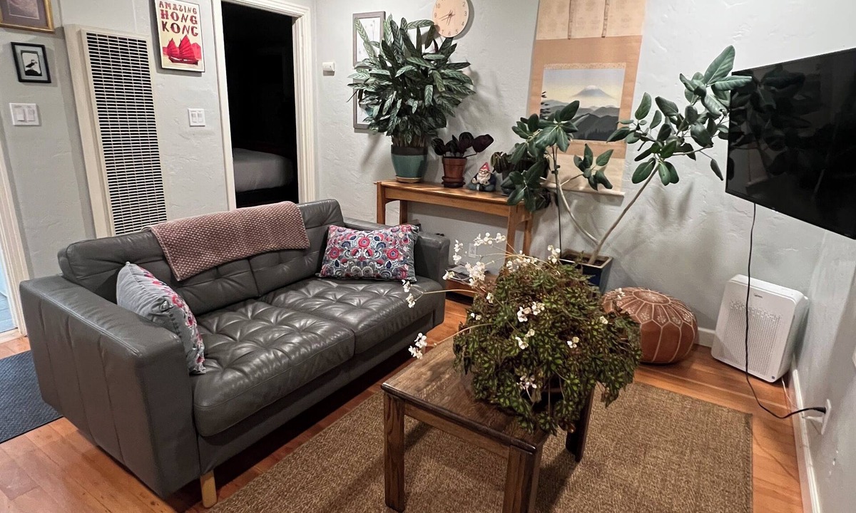 Eureka Apartment | Entire ADU Walking Distance to Old Town