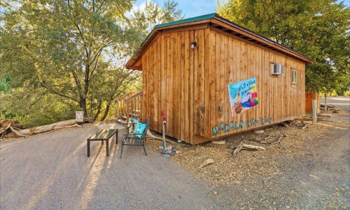 Sevier Cabin | Entire cabin in Sevier, Utah, United States