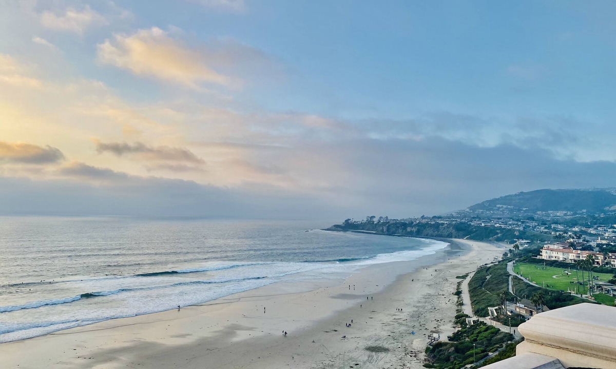 Del Obispo Condo | Escape to your seaside cottage retreat and tropic tranquility