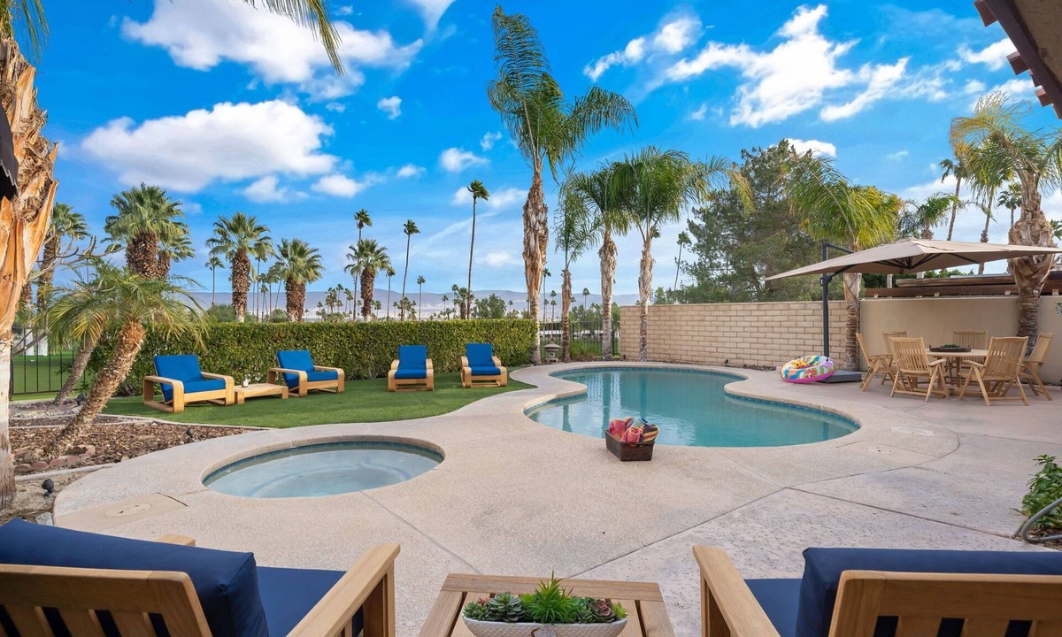 Palm Desert House | Everything you want! Pool/spa, Golf Course, Mountain Views