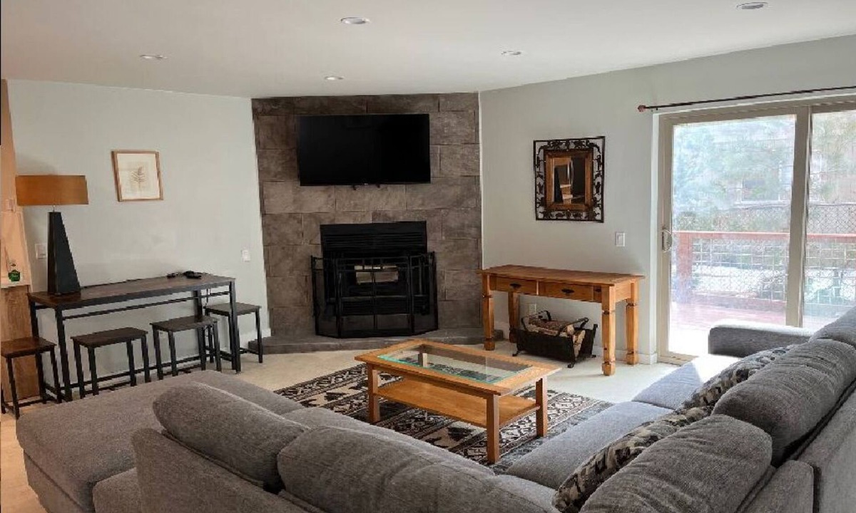 Black Bart Apartment | Exciting 2 bedroom apartment, South Lake Tahoe