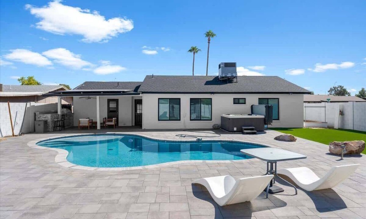 Mesa Grande House | Exclusive 3BR: Pool, hot tub, BBQ grill
