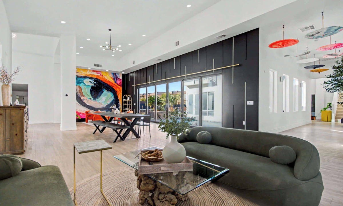 Enterprise House | Executive Enterprise Retreat | Newly Renovated Desert Oasis