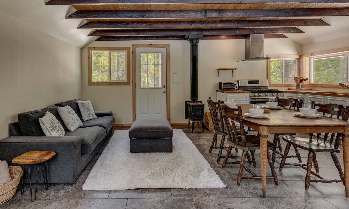 South Lake Tahoe House | Experience the Real Tahoe, 7 Acres, Minutes to Beaches/Lake/Heavenly, Wifi: Wilderness Way