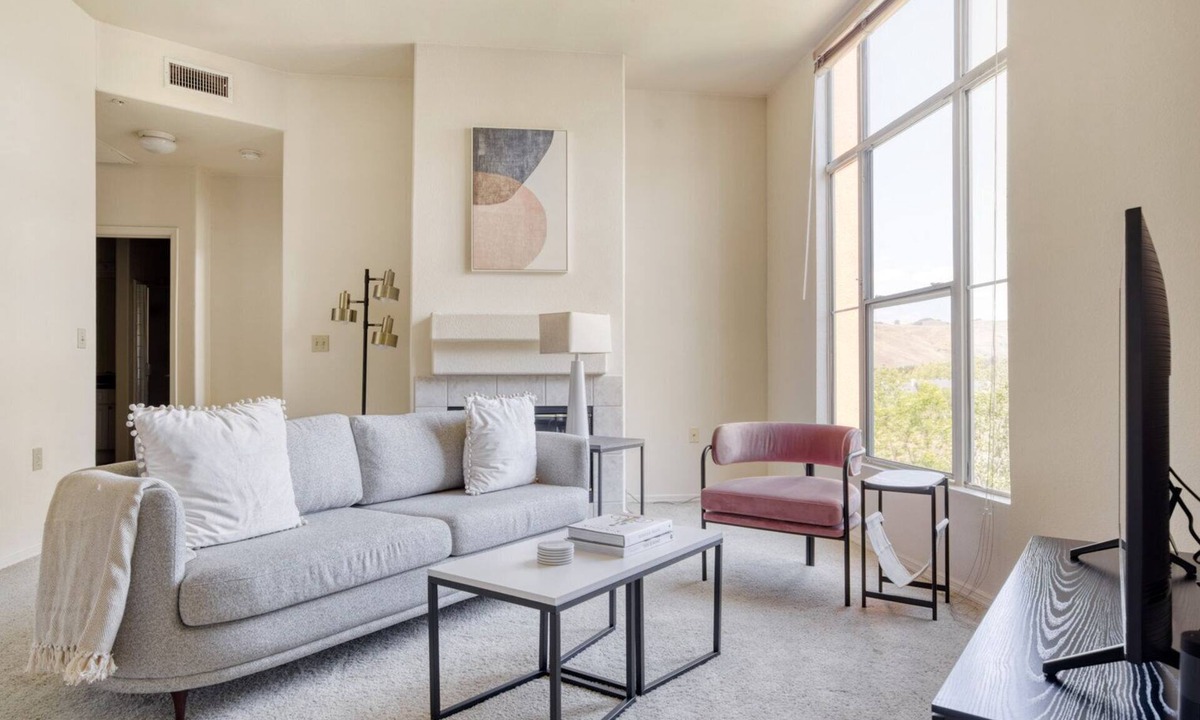 Central District Apartment | Exquisite Fremont 2BR w/Pool, W/D & Gym, near TJ & WF, by Blueground