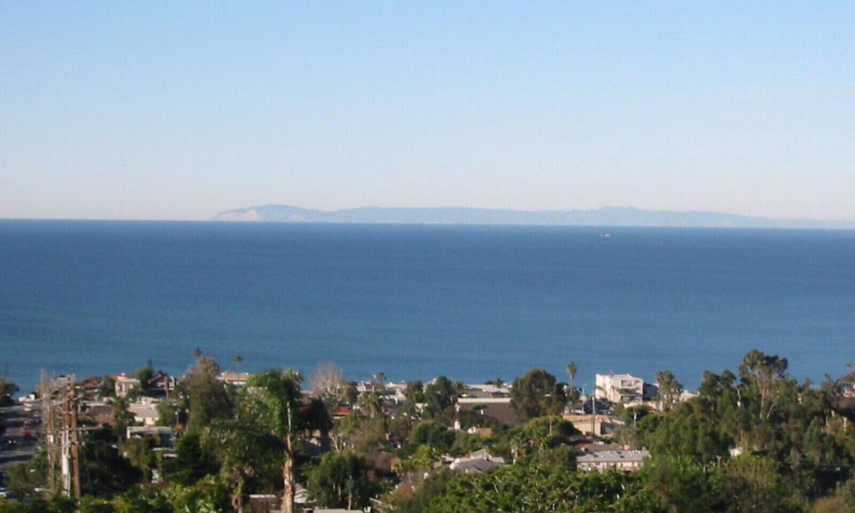 Mystic Hills House | Fabulous Ocean Views~Private Heated Pool~Central Location to Downtown & Beach