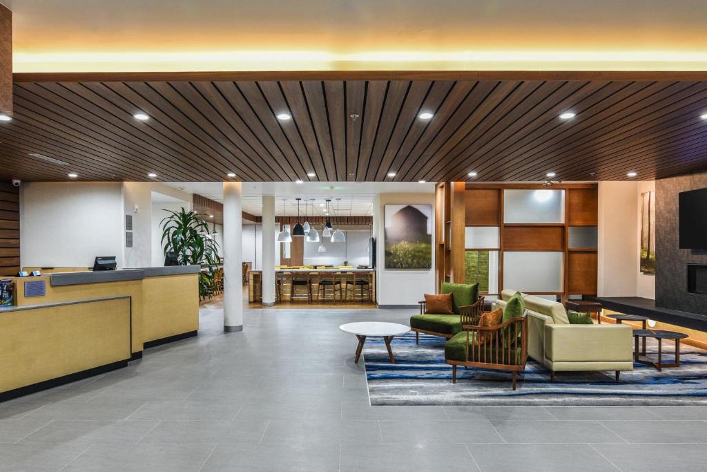Rancho Cucamonga Hotel | Fairfield Inn & Suites Ontario Rancho Cucamonga