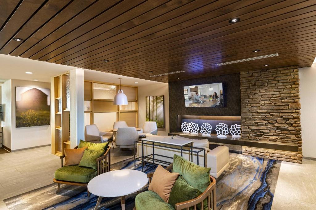 Maryvale Hotel | Fairfield Inn & Suites by Marriott Phoenix West/Tolleson
