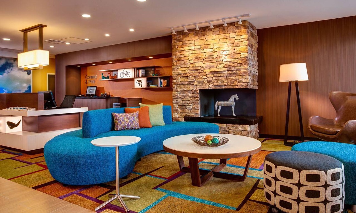 Greenacres Hotel | Fairfield Inn & Suites by Marriott Bakersfield North/Airport