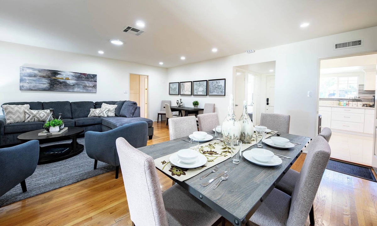 Temple City House | Family friendly home by Disneyland Universal SoFi MAJOR INTERNATIONAL SPORTING EVENT DTLA SGV Pasadena Arcadia