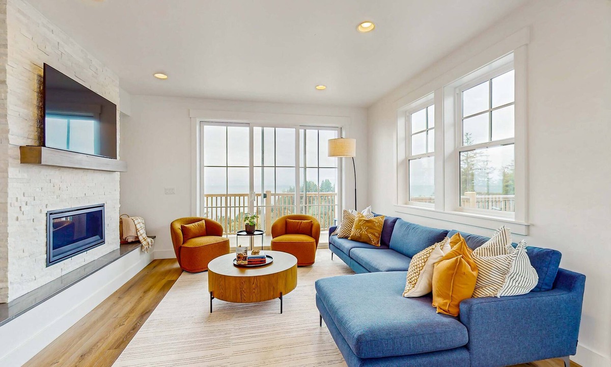 Depoe Bay House | Family friendly home with ocean views private hot tub foosball table and gas grill