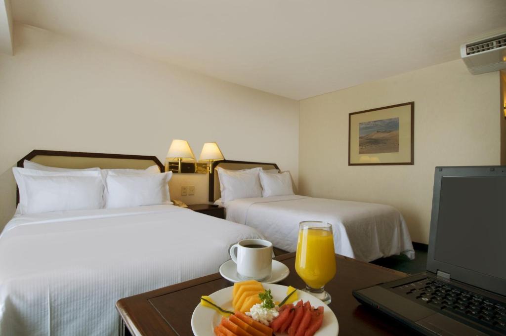 Civic Center Hotel | Fiesta Inn Mexicali
