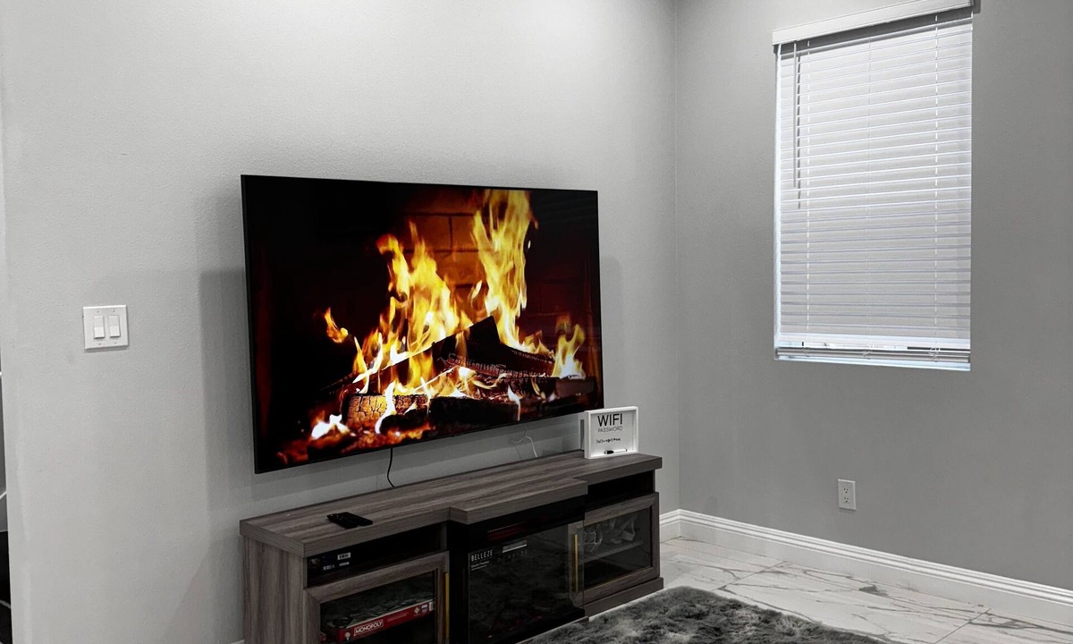 Bloomington Condo | Five-Star: Your Home Away From Home