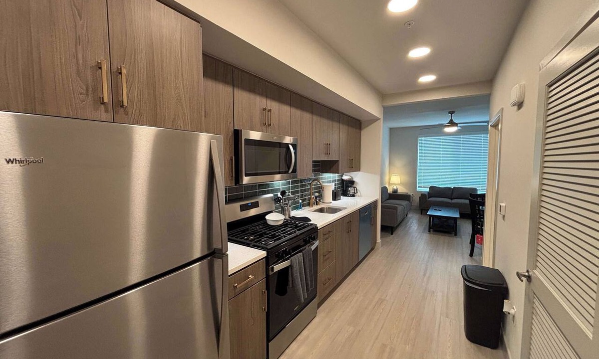 Midway District Apartment | Fully Furnished 2BR Point Loma w/Wi-Fi Parking