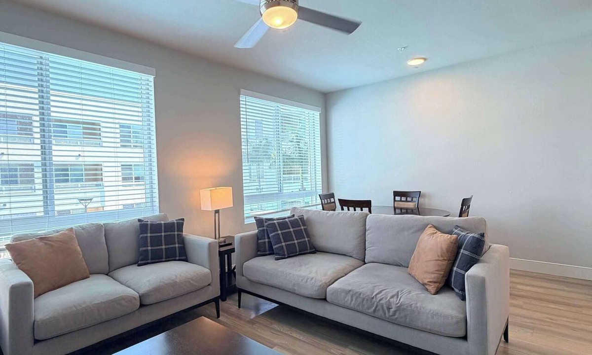 Midway District Apartment | Fully Furnished 2BR Point Loma w/Wi-Fi Parking