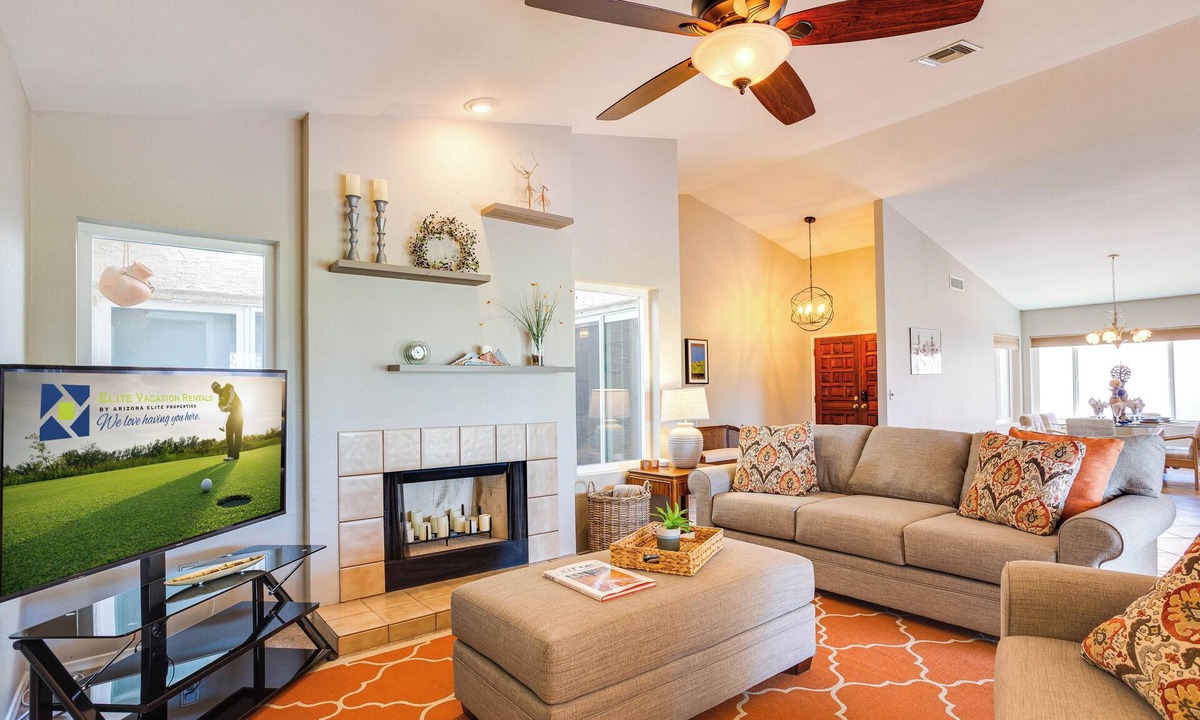 Cottonwood House | Golf Course Retreat in Sun Lakes w 3BR, Pool Access.