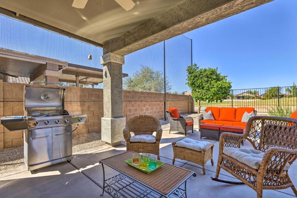 San Tan Valley House | Golfer's Oasis! San Tan Valley Home w/Pool Access