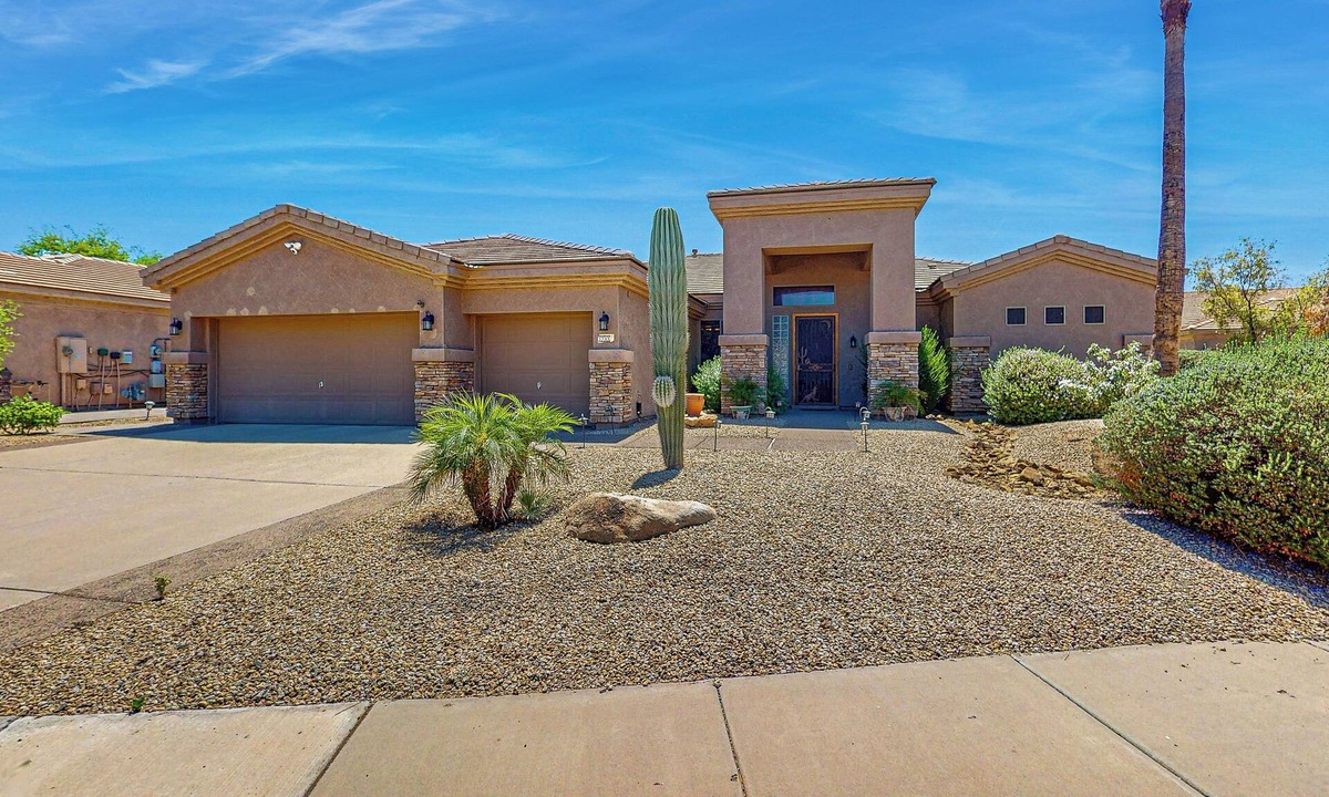 Palm Valley House | Goodyear Home w/Private Pool, Spa & Built-In BBQ