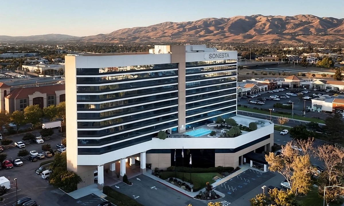 Milpitas Hotel | Great Deal! 4 Relaxing Suites Near Winchester Mystery House, Pets are Allowed