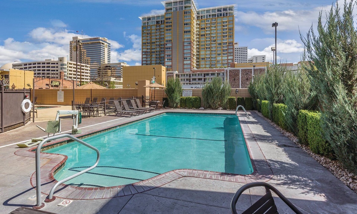 Downtown Reno Resort | Great dining, nightlife and gaming!