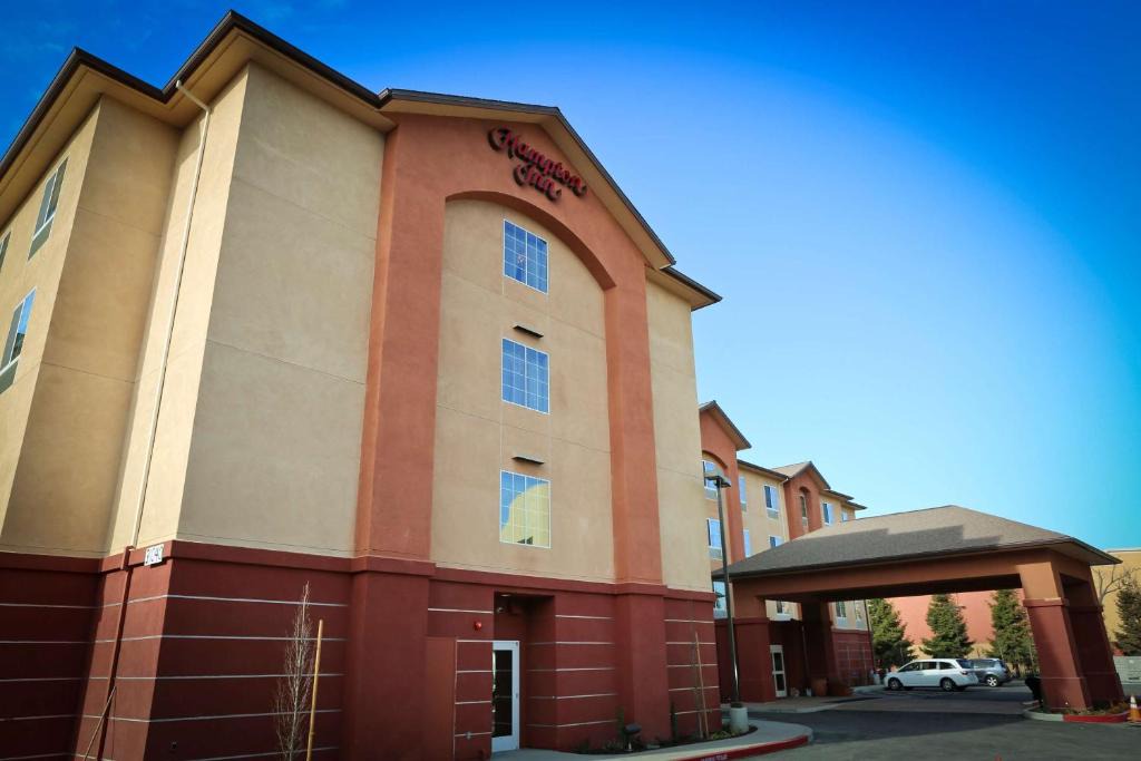 Union City Hotel | Hampton Inn Union City