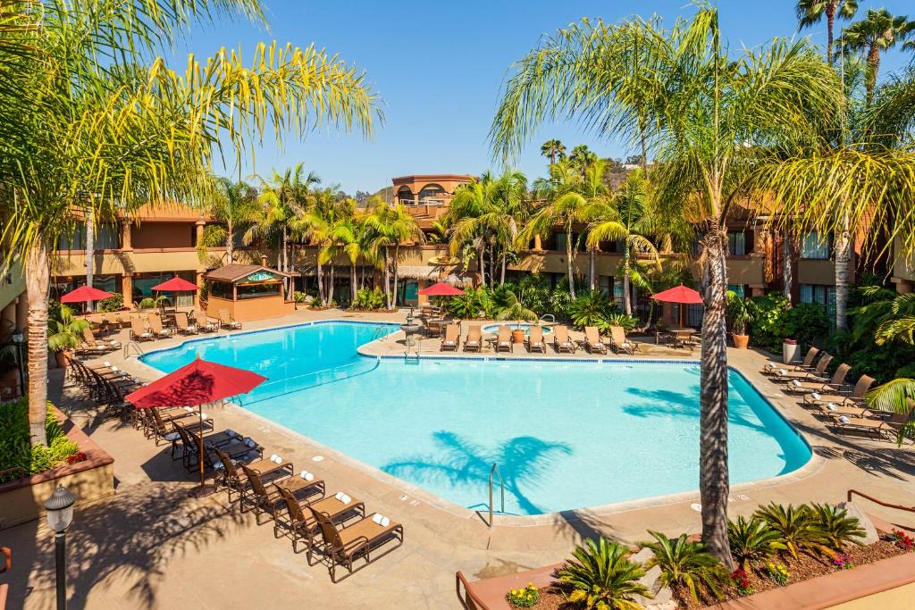 Mission Valley West Hotel | Handlery Hotel San Diego