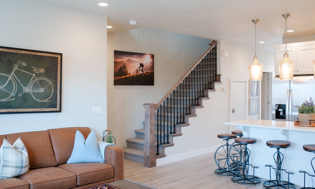 Washington Fields House | 🐶 Happy Tails – Dog-Friendly Getaway Near Zion with Pool Access – Relax, Play, and Stay Cool!