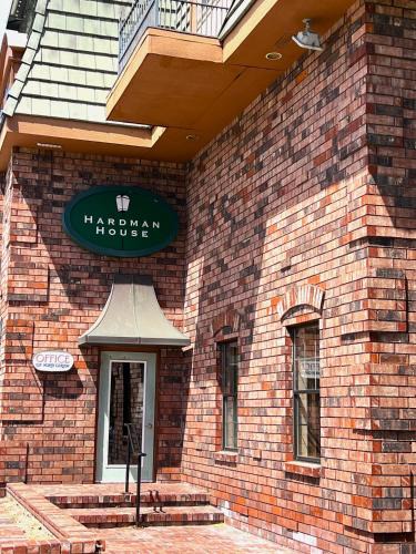 Carson City Hotel | Hardman House