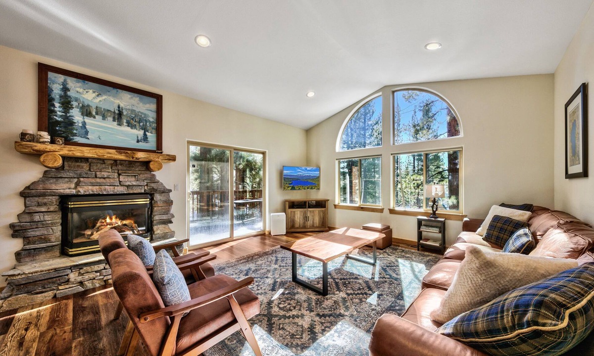 Montgomery Estates House | Heavenly Retreat | Secluded Mountain Retreat