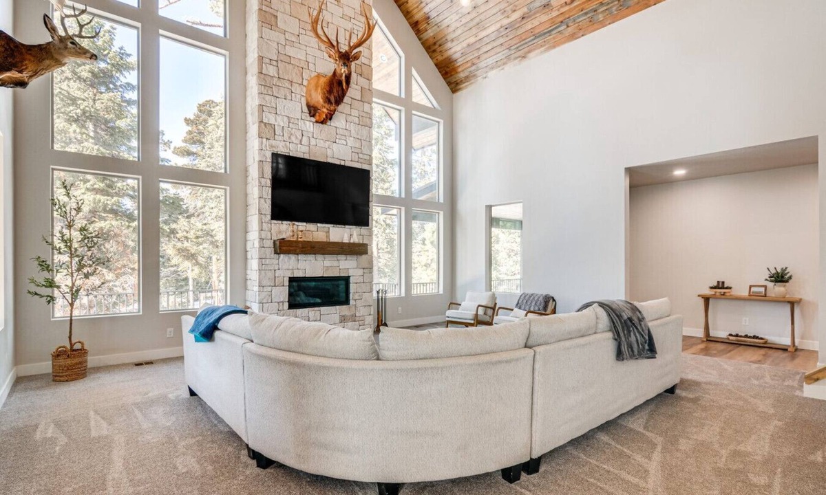 Meadow View Heights Cabin | High Country Hideaway