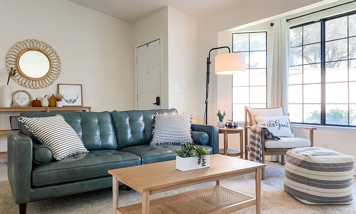 Ahwahnee House | Hilltop Hideaway with Secluded Views Near Yosemite & Bass Lake