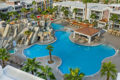 Canyon Corridor Resort | Hilton Vacation Club Palm Canyon Palm Springs