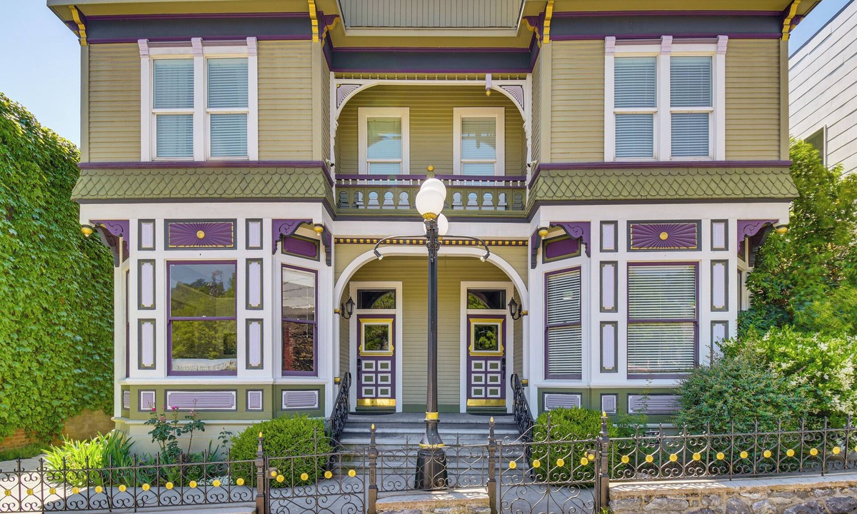 Sonora House | Historic Home in Downtown Sonora!