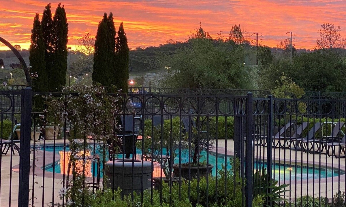 El Dorado Hills Hotel | Holiday Inn Express Hotel & Suites El Dorado Hills by IHG