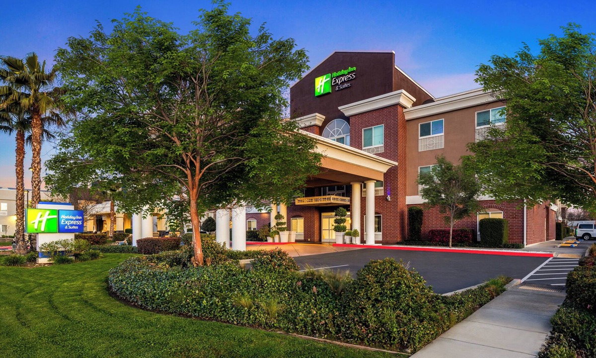Arden-Arcade Hotel | Holiday Inn Express & Suites Sacramento NE Cal Expo by IHG