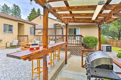 Shasta Lake House | Home in Shasta Lake Near Redding: Early Check-In!