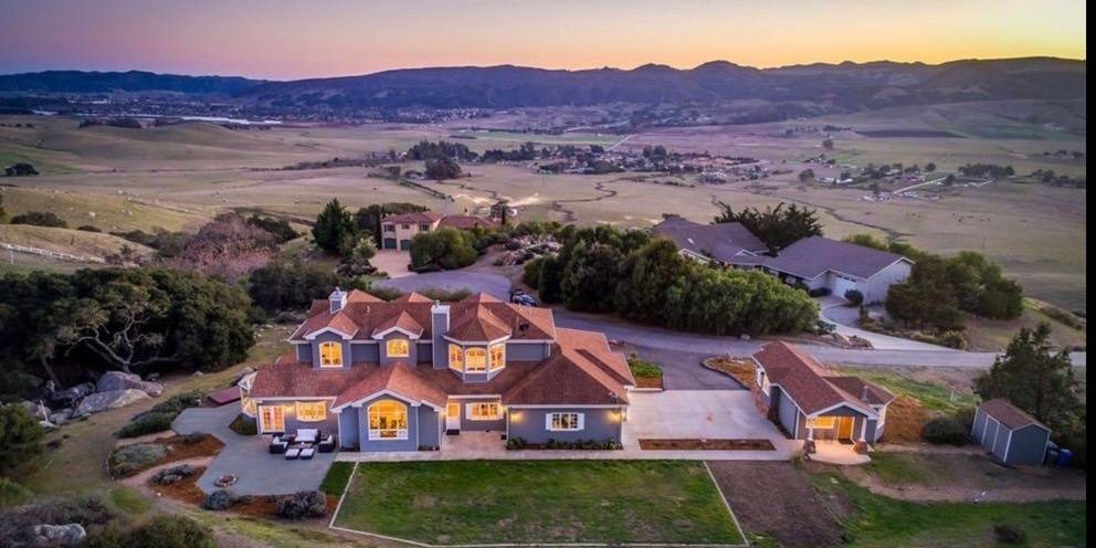 San Luis Obispo House | House ∙ 6 bedrooms ∙ 12 guests