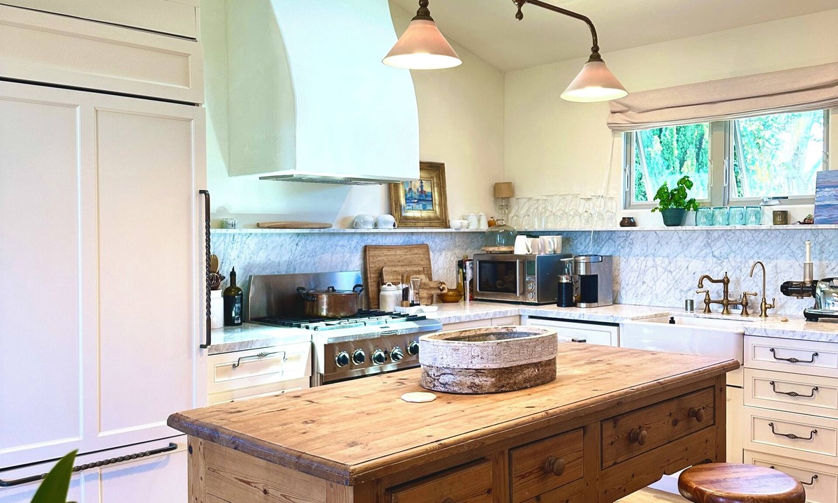 Coronado Condo | Italian inspired with views of July 4th fireworks.