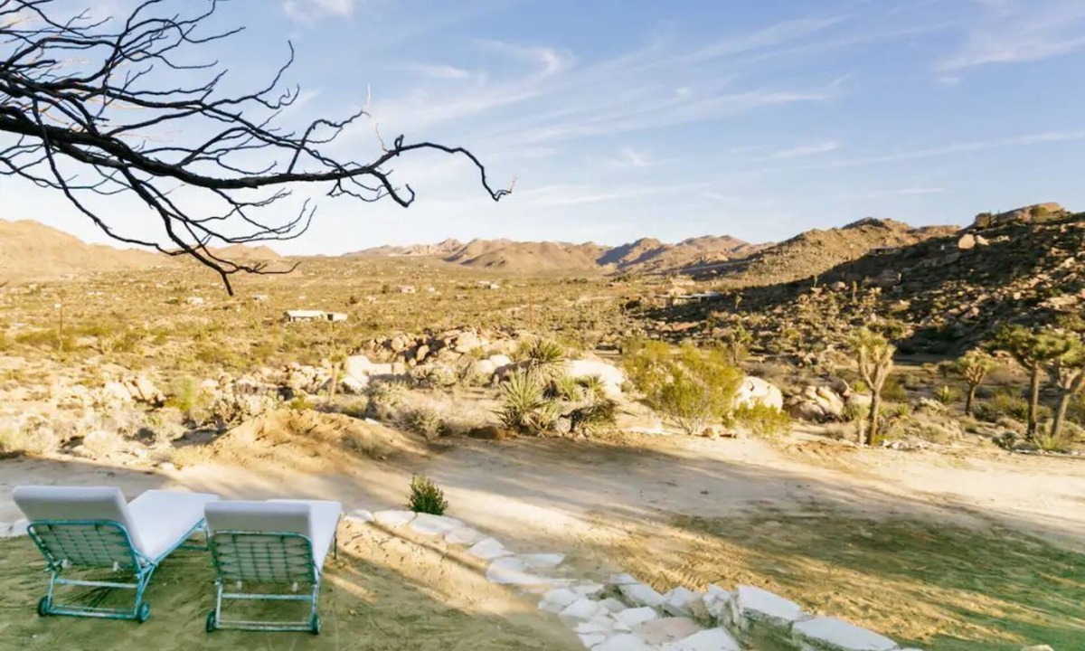 Joshua Tree Highlands Cabin | Joshua Tree Desert Homestead Family Living