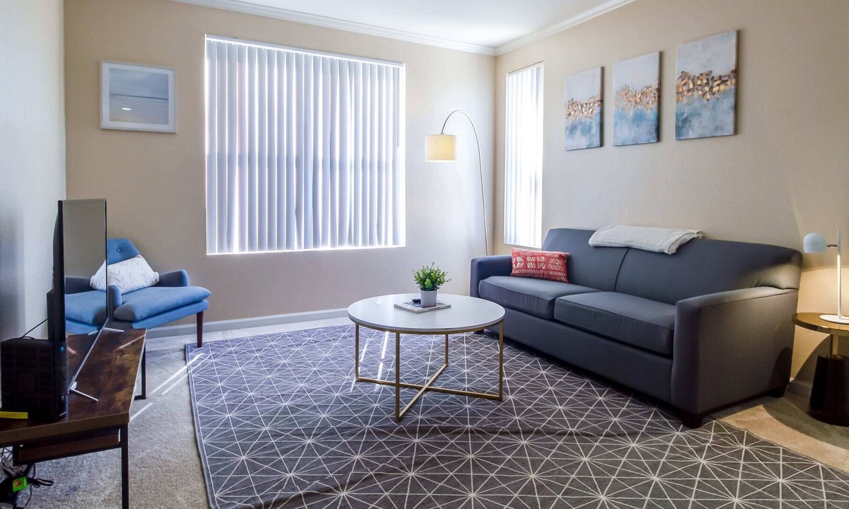 Downtown San Jose Apartment | Kasa | Modern 2 BD + Fast Wifi | San Jose