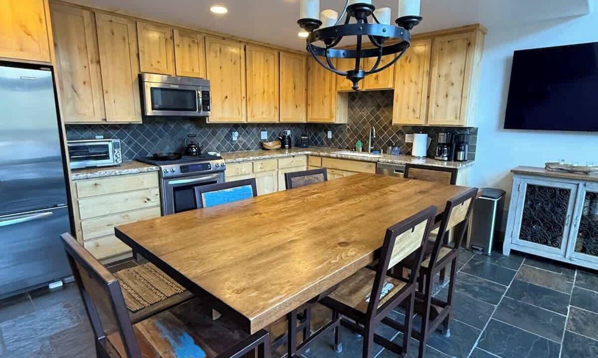 Kirkwood Condo | Kirkwood Resort between Village & Timber Creek